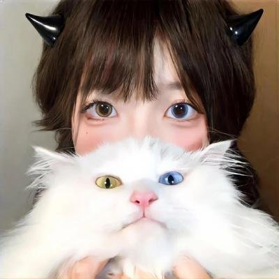 捅马蜂窝的女孩